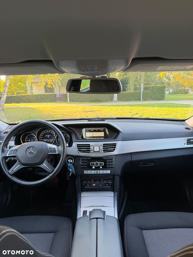 Mercedes-Benz Klasa E 300 CDI DPF BlueEFFICIENCY 7G-TRONIC - 10