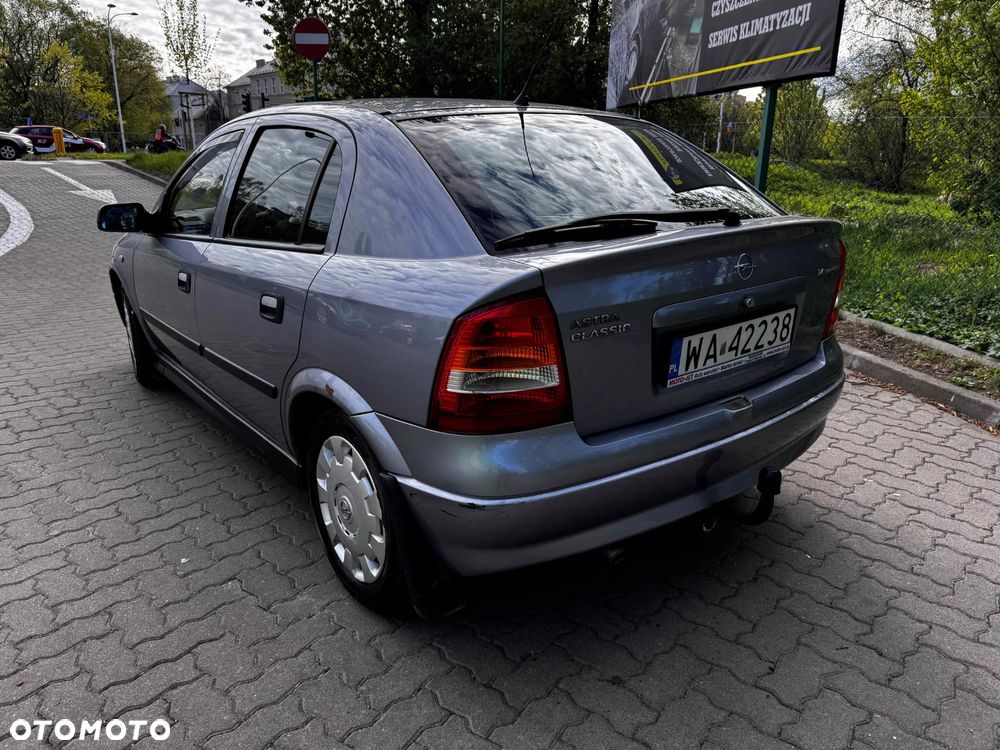 Opel Astra - 3