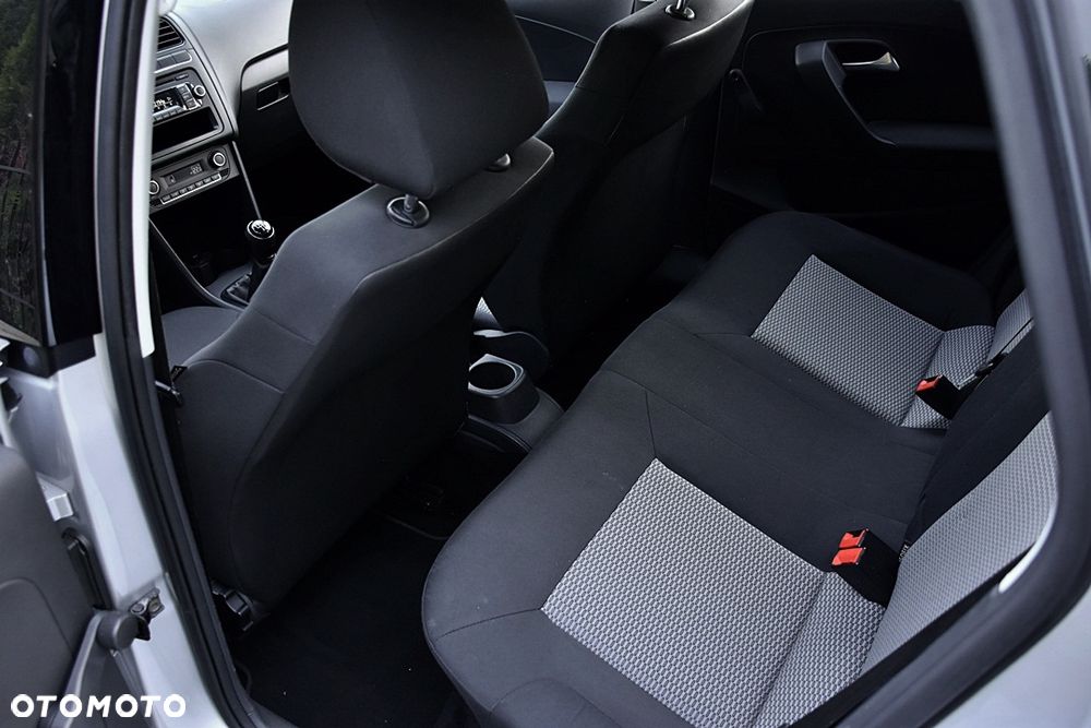 Volkswagen Polo 1.2 Comfortline - 8