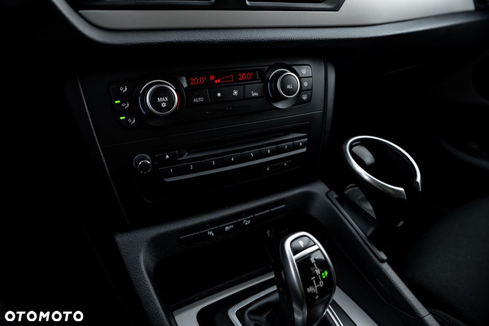 BMW X1 xDrive28i - 23