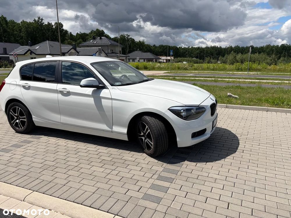 BMW Seria 1 116i - 3