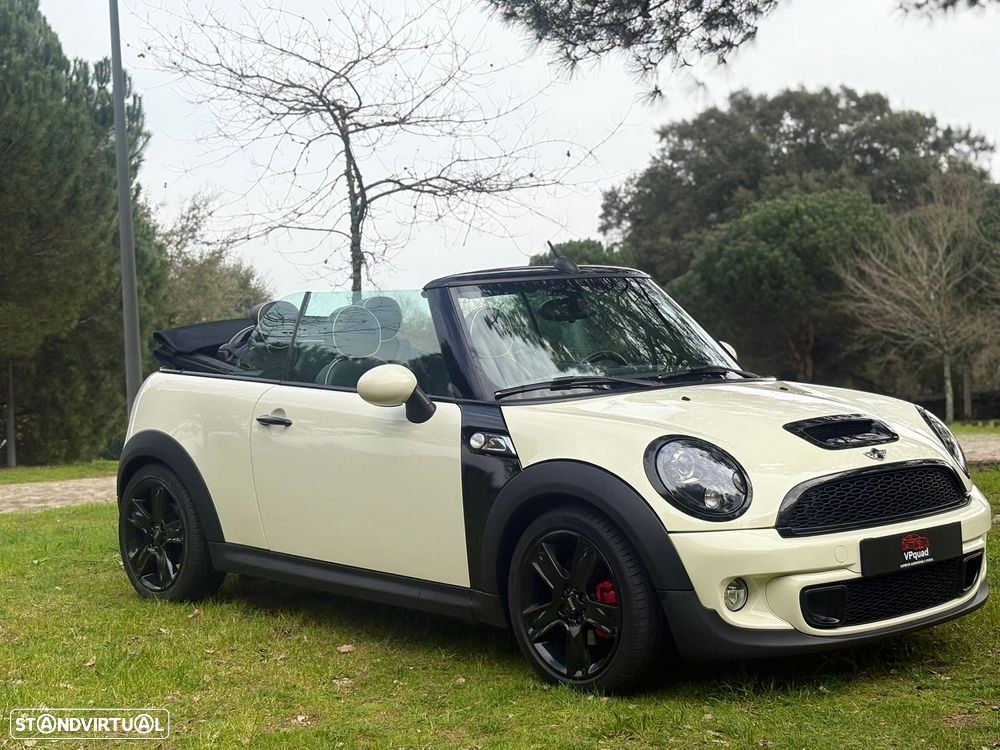 MINI Cabrio Cooper SD - 8