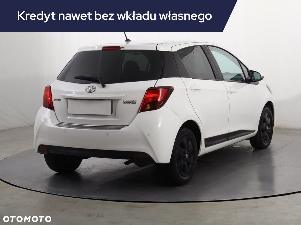 Toyota Yaris - 7