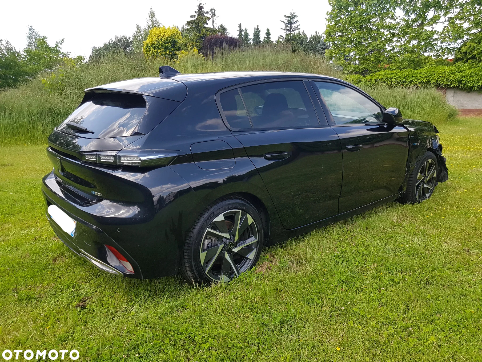 Peugeot 308 Plug-In Hybrid 225 e-EAT8 GT - 13