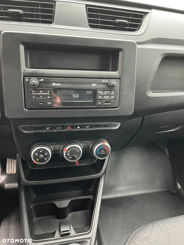Renault Kangoo Express - 11