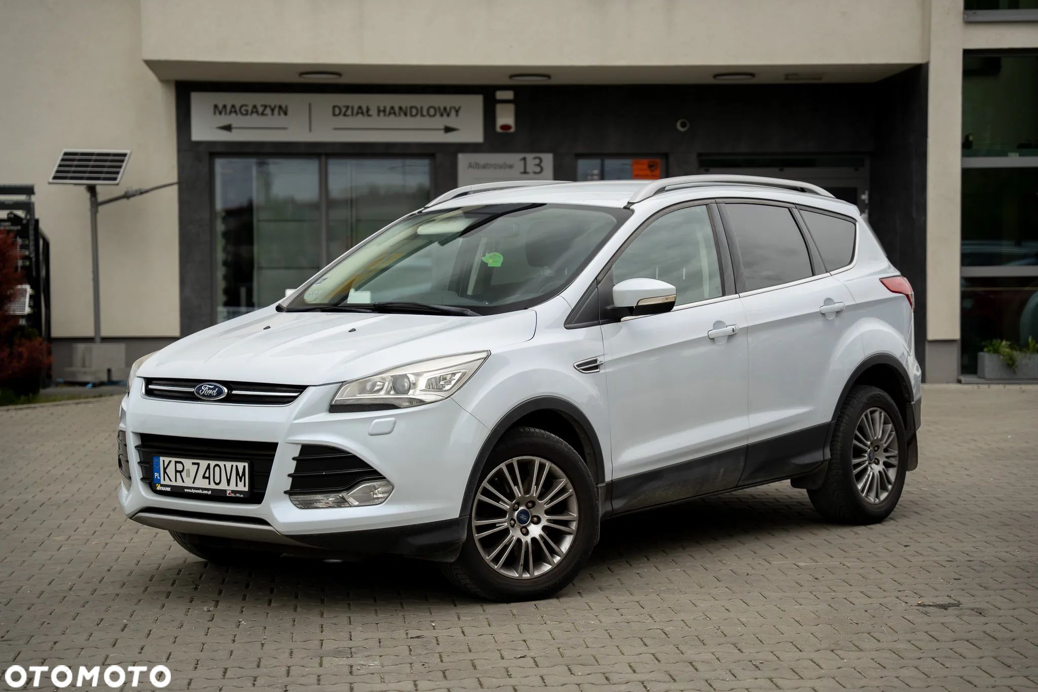 Ford Kuga - 1