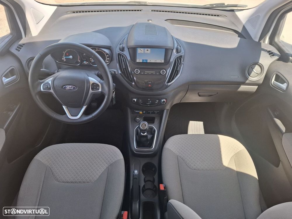 Ford Tourneo Courier 1.0 EcoBoost Titanium - 16