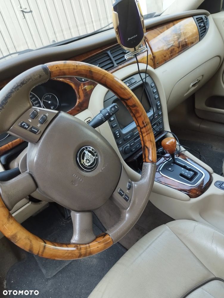 Jaguar X-Type 3.0 Executive - 10