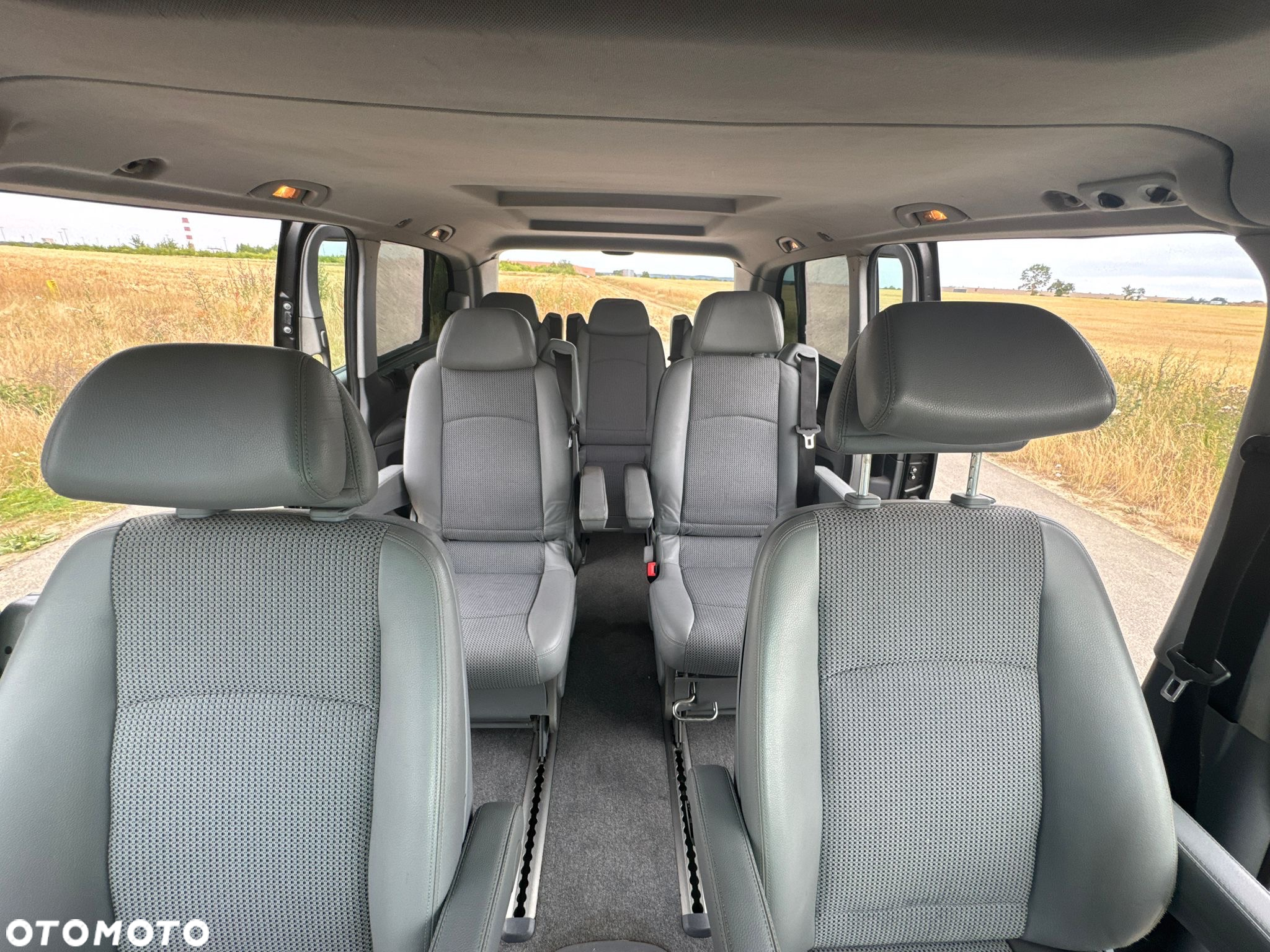 Mercedes-Benz Viano - 10