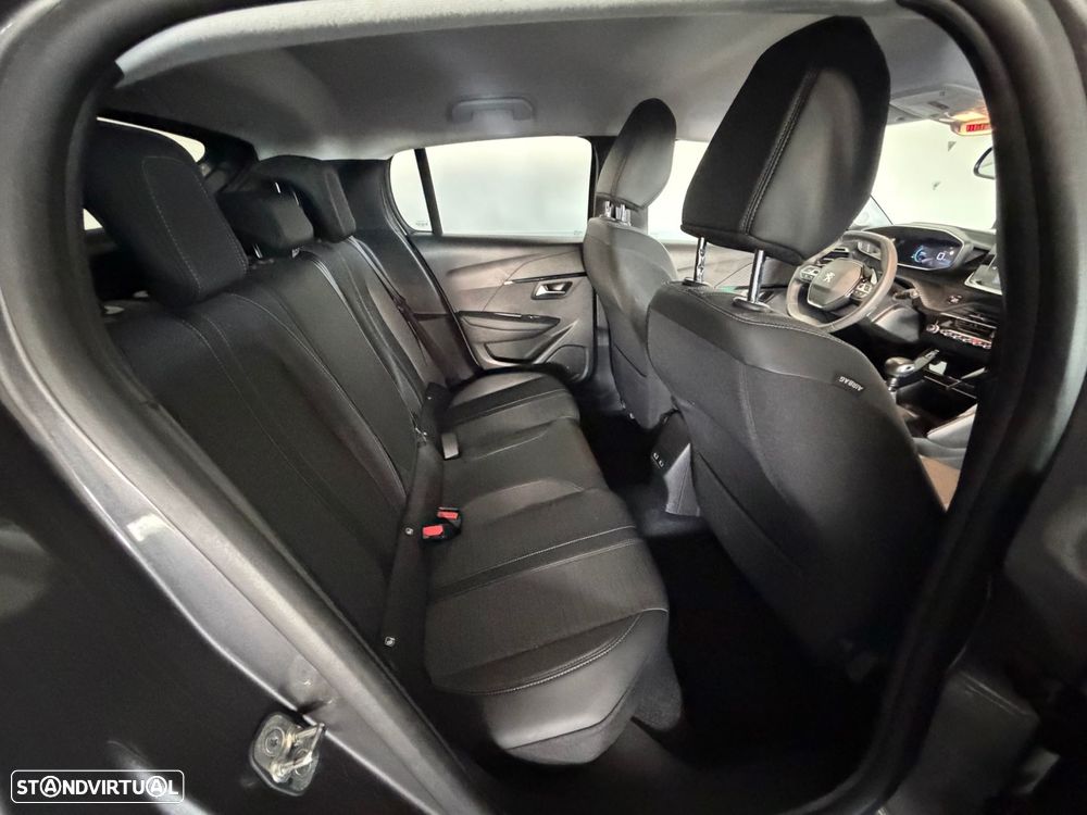 Peugeot 208 1.2 PureTech Allure Pack - 30