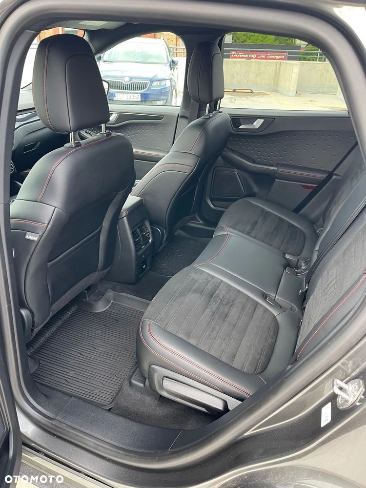 Ford Kuga 2.5P PHEV FWD ST-Line - 10