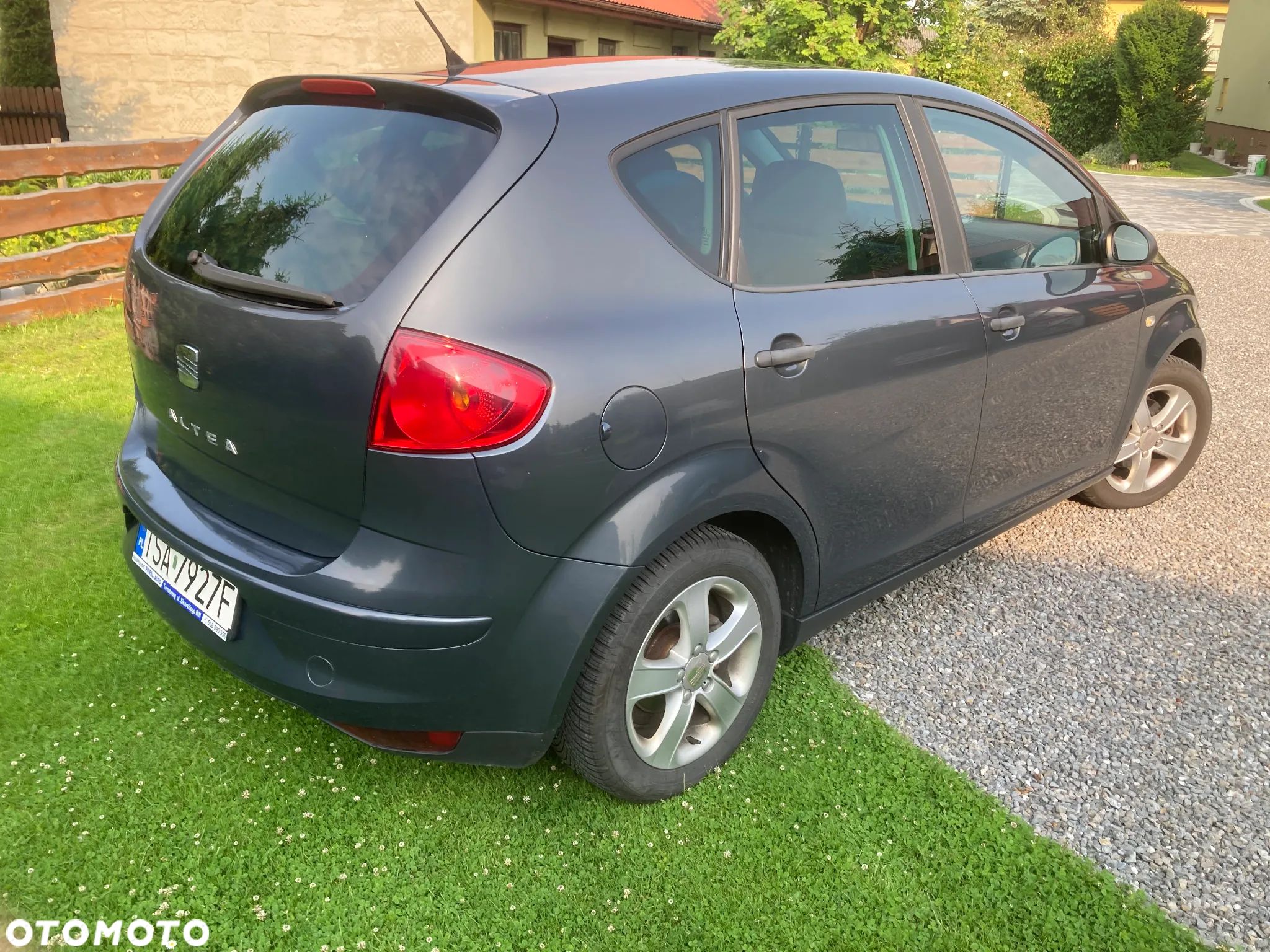 Seat Altea 1.6 Reference - 1