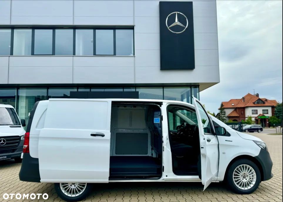 Mercedes-Benz eVito 112e Furgon długi - 3