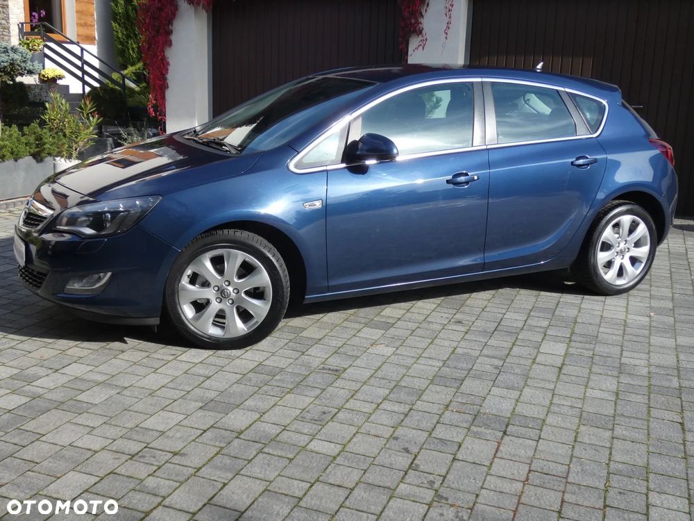 Opel Astra 1.4 T Cosmo S&S - 6