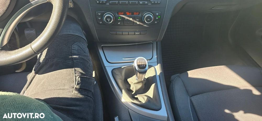 BMW Seria 1 116i - 9
