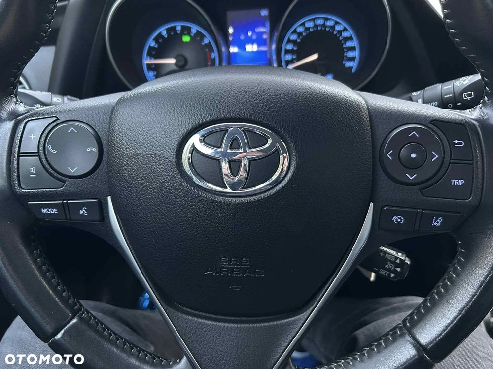 Toyota Auris 1.6 Premium - 15