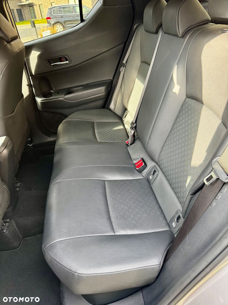 Toyota C-HR 1.8 Hybrid Executive - 11
