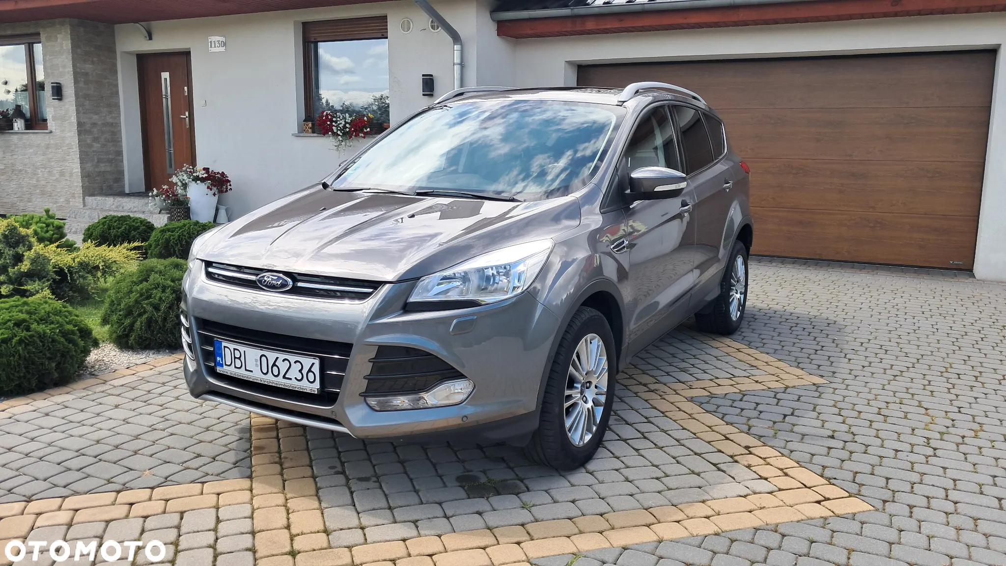 Ford Kuga 2.0 TDCi 4x4 Trend - 2