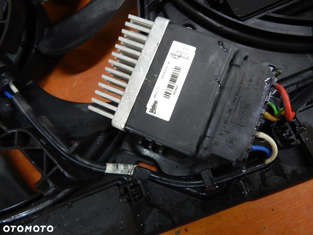 Wiatrak wentylator chłodnic 1.8 2.0 AUDI A4 s4 A5 Q5 B8 CC 07-14 Łuków części - 3