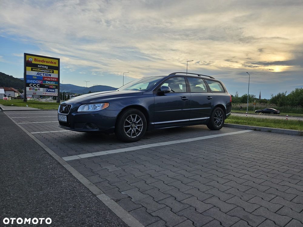 Volvo V70 - 1