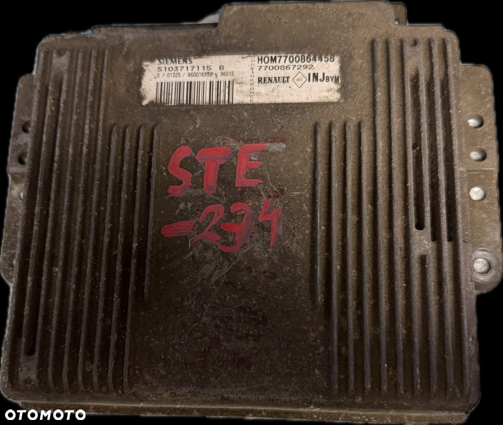 Sterownik KOMPUTER SILNIKA ECU RENAULT S103717115B - 1