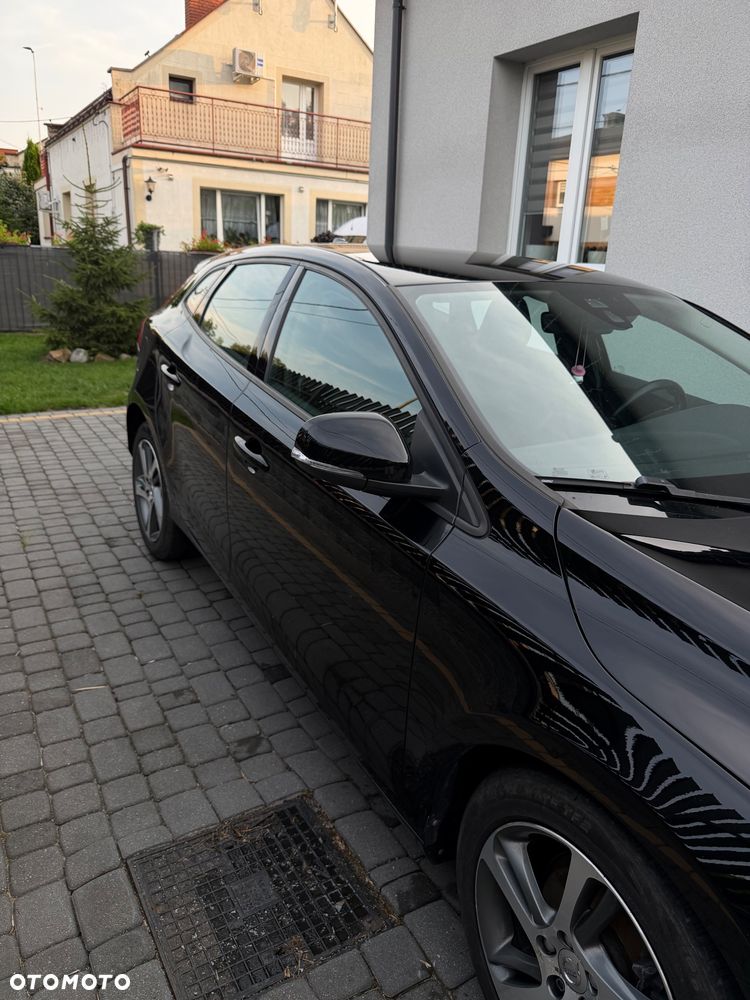 Volvo V40 D2 Drive-E Momentum - 3