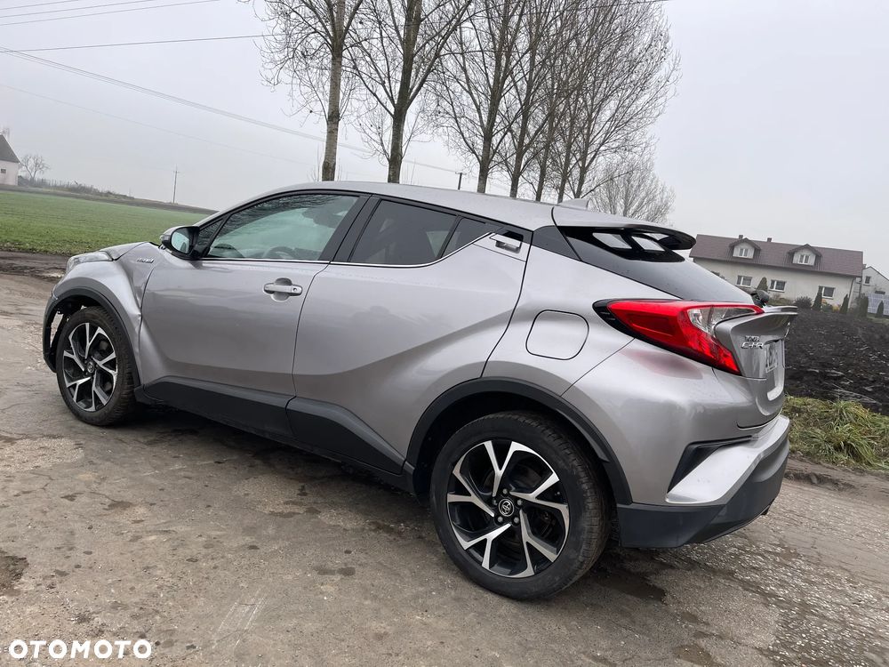 Toyota C-HR 1.8 Hybrid Prestige - 33
