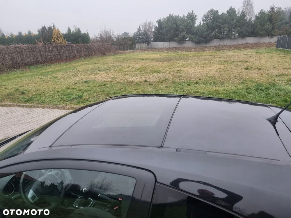 Opel Corsa 1.4 16V Cosmo - 18