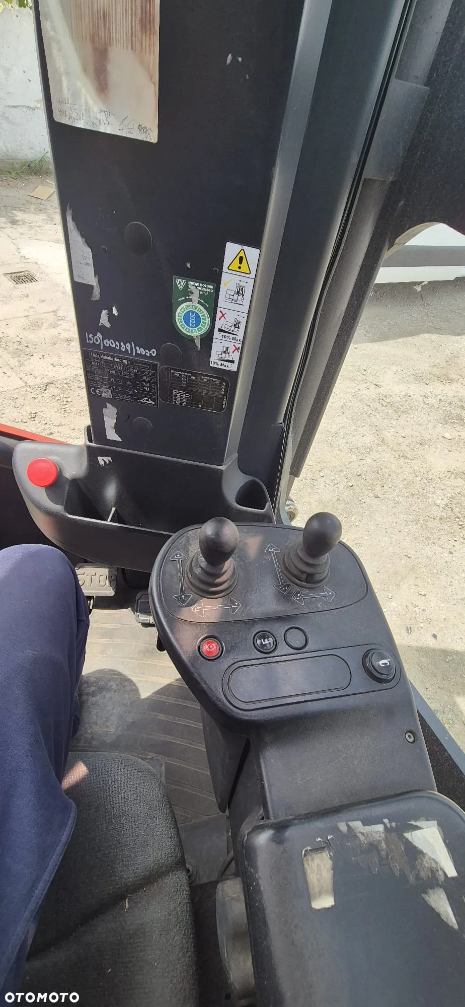 Linde R14X-03 - 12
