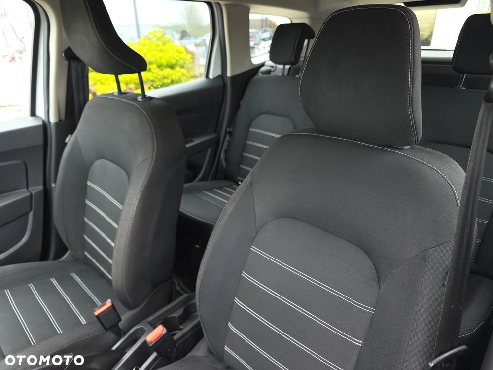 Dacia Duster 1.5 Blue dCi Comfort 4WD EU6d - 11