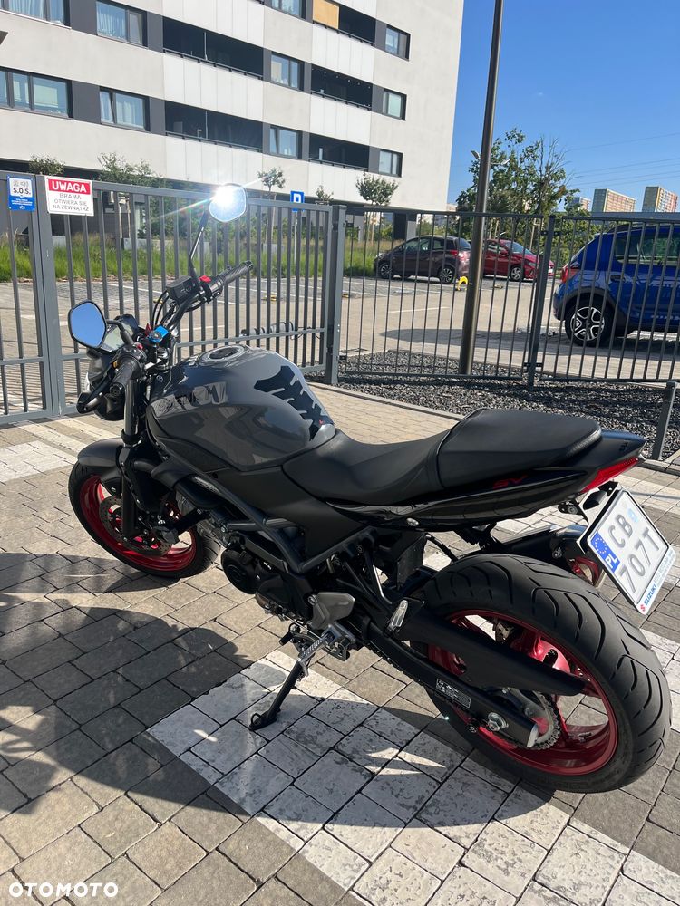 Suzuki SV - 6