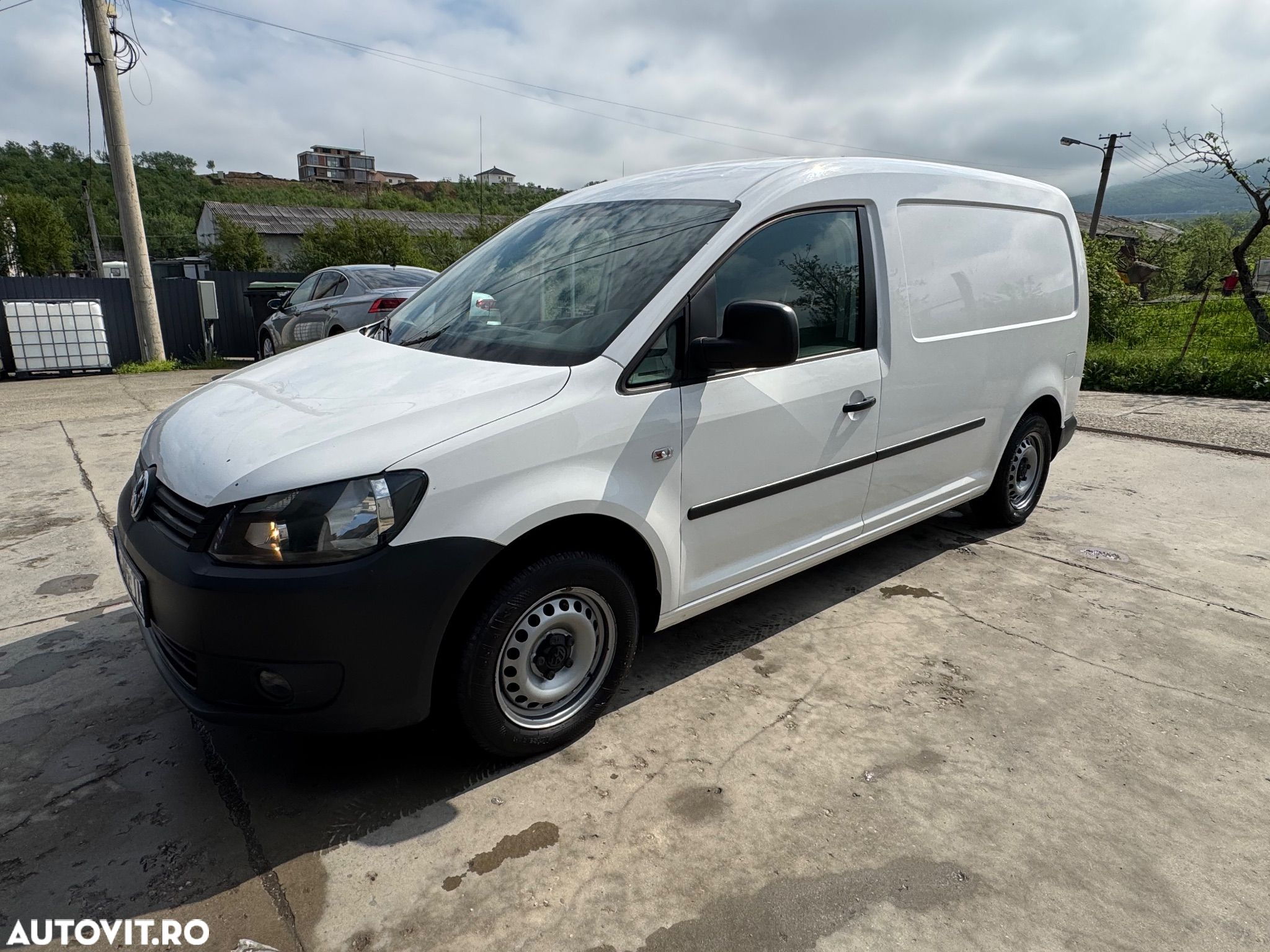 Volkswagen Caddy - 2