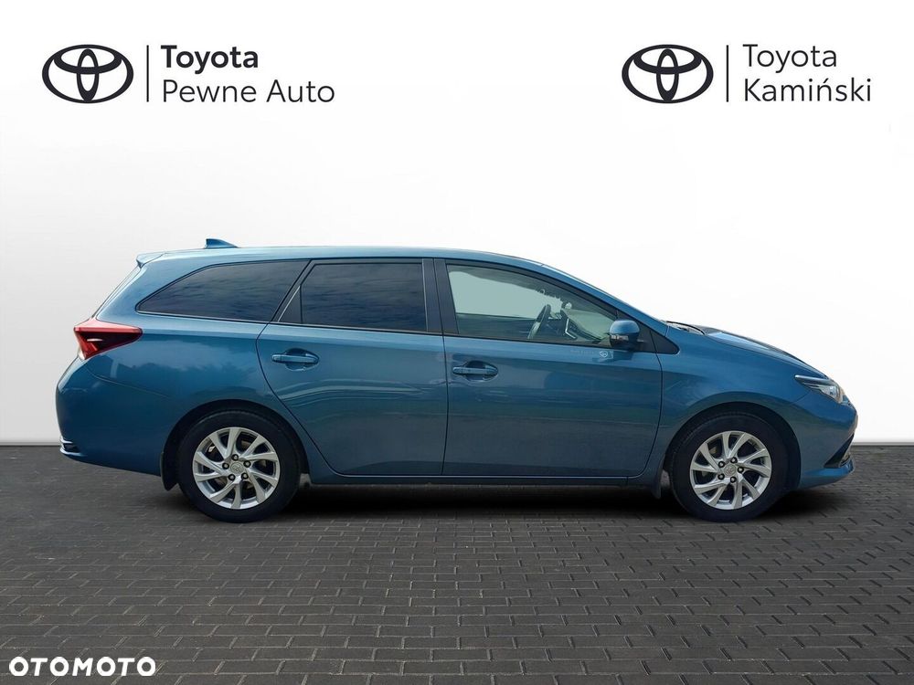 Toyota Auris - 6