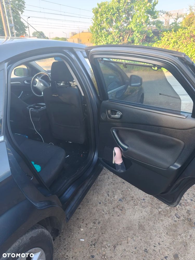 Ford Mondeo 2.0 Titanium X - 6