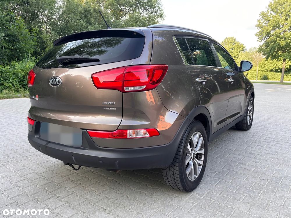 Kia Sportage 2.0 CRDI 4WD Automatik Vision - 4