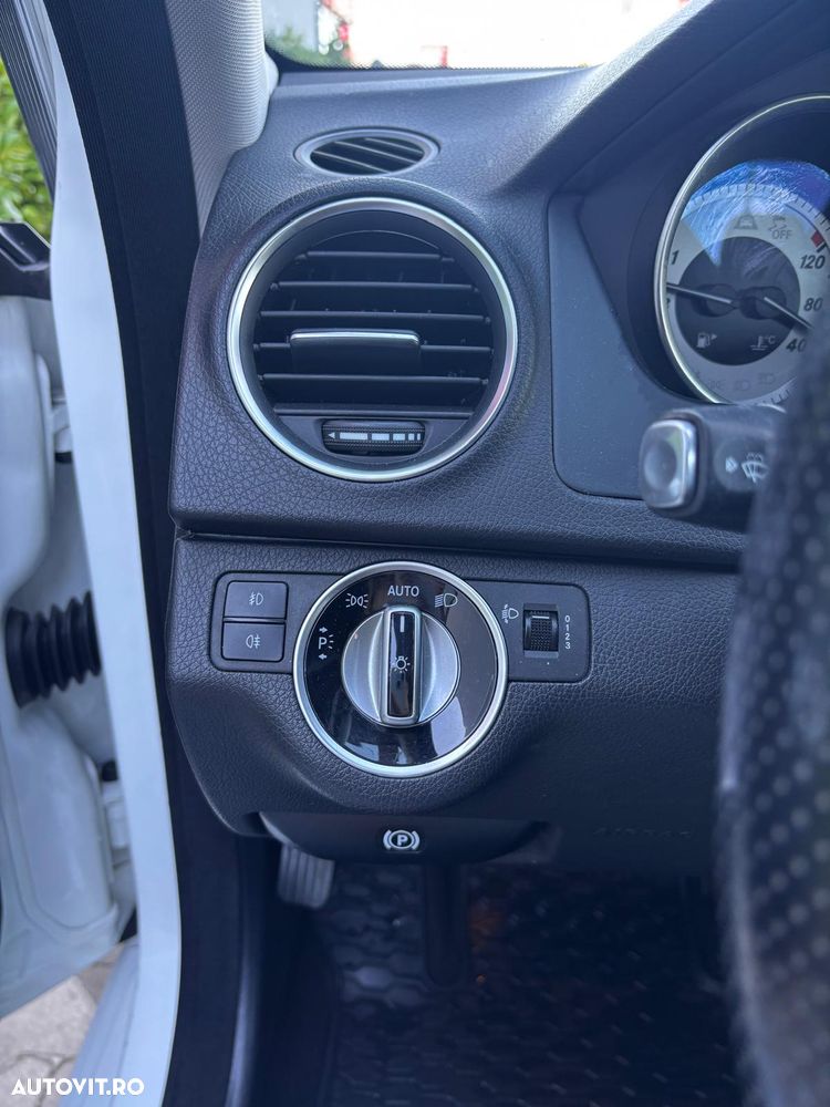 Mercedes-Benz C - 13