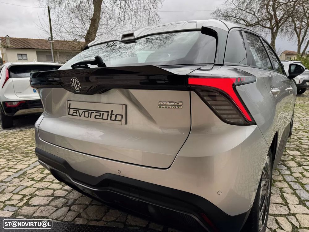 MG MG4 51 kWh Standard - 28