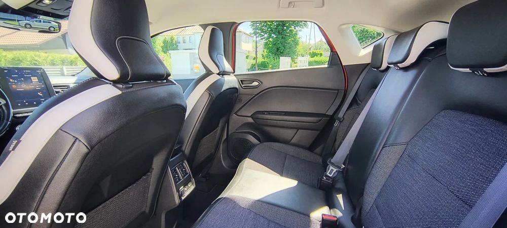 Renault Captur 1.6 E-TECH Plug-In Intens - 29