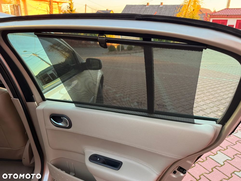 Renault Megane 1.6 16V Privilege - 24