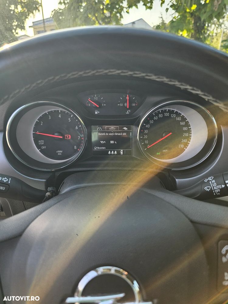 Opel Astra 1.2L Turbo Start/Stop - 15
