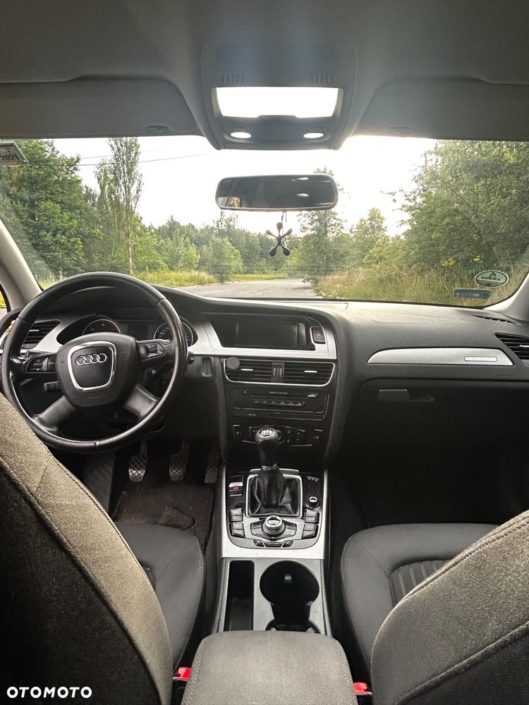 Audi A4 Avant 2.0 TDI Quattro - 34