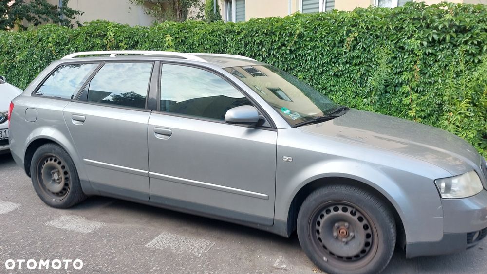 Audi A4 Avant - 1