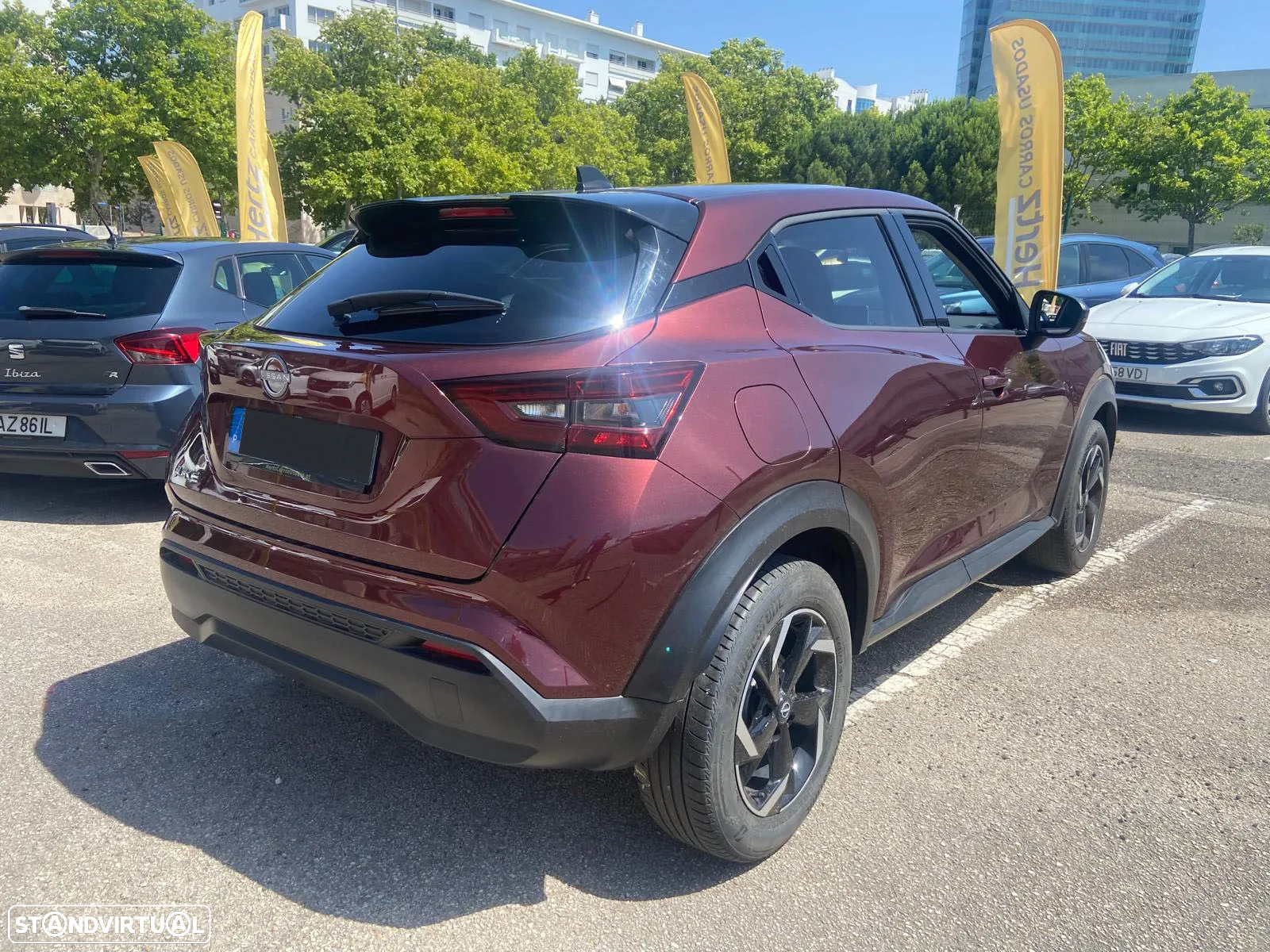 Nissan Juke 1.0 DIG-T N-Connecta DCT - 4