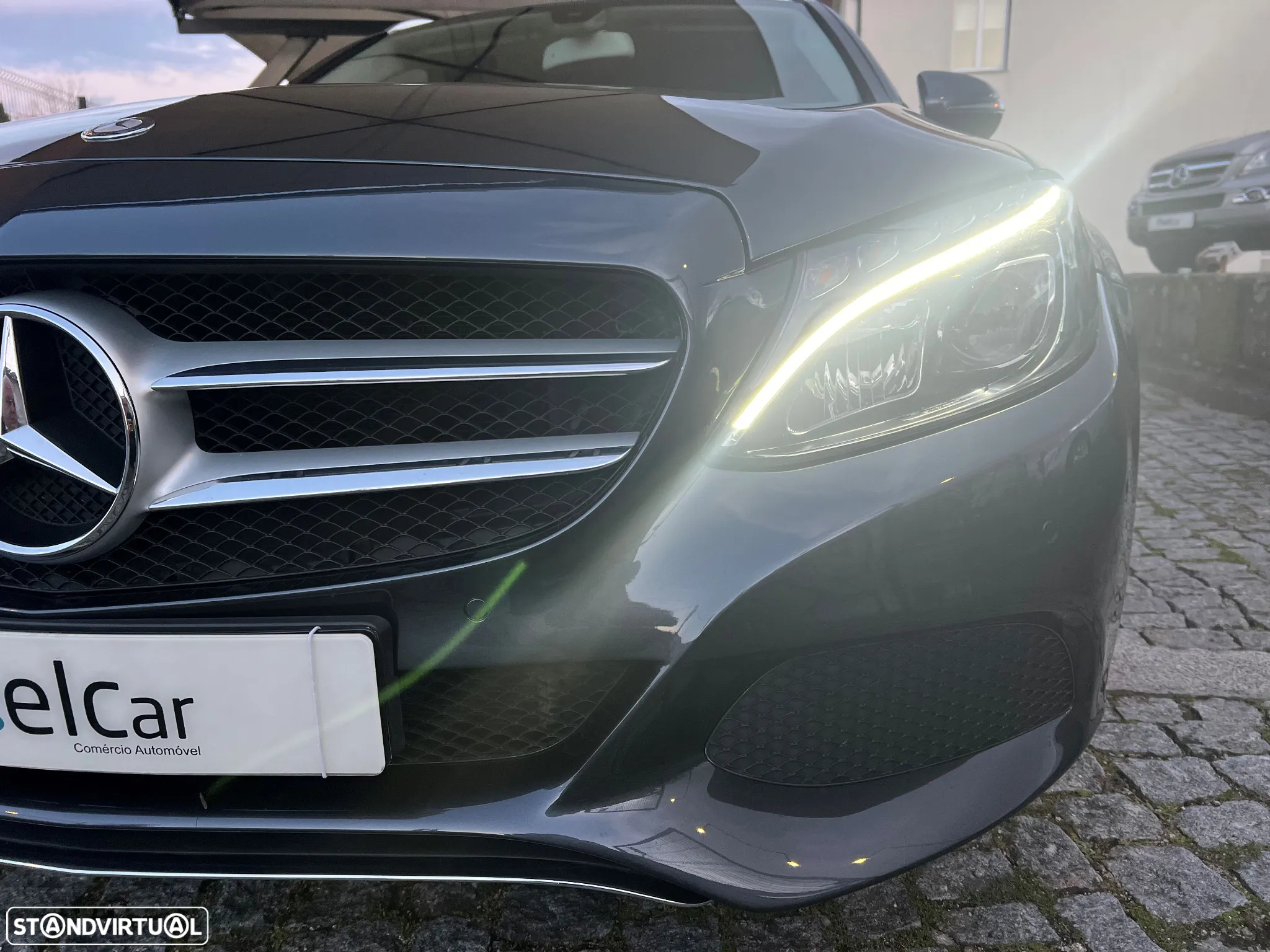 Mercedes-Benz C 350 e - 11