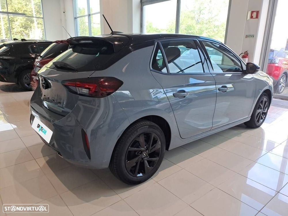 Opel Corsa 1.2 T GS - 4