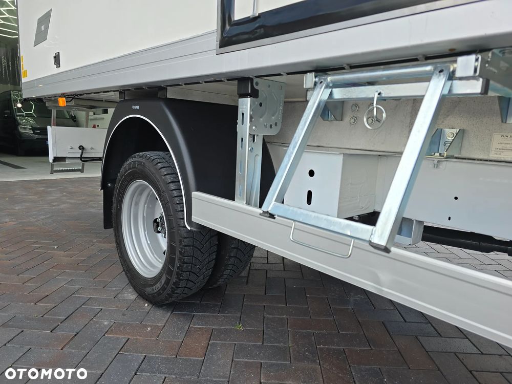 Renault MASTER CHŁODNIA 8 PALET Carrier XARIOS 350 -20*C +20*C 230V STACJONARNE PODŁĄNCZENIE TYLN OŚ BLIŻNIACZA WZMOCNIONA SALON POLSKA 125Tyś km SERWIS ASO RENO DO OSTATNIEGO Km GWARANCJA BOGATA OPCJA WYPOSAŻENIA LEDY HALOGENY TEMPOMAT FOTEL KIEROWCY PNEŁMATYCZNY - 20
