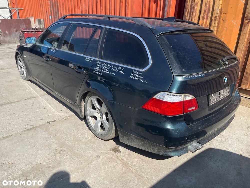 BMW 5 E61 TOURING MASKA POKRYWA SILNIKA A43 - 12