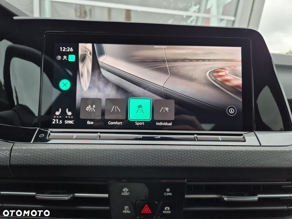 Volkswagen Golf - 30