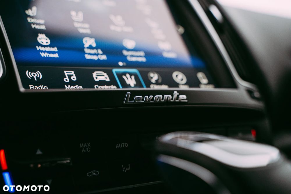 Maserati Levante Diesel Granlusso - 24