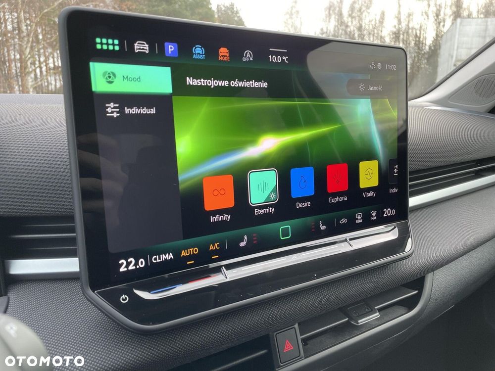 Volkswagen T-Roc 1.5 TSI Life DSG - 28